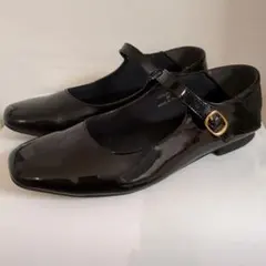 黒エナメル ベルト付きフラットシューズ Mサイズ 卒業式、入学式