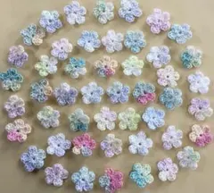 ハンドメイド☆ミニ小花モチーフのグラデーション虹カラーフラワーセット30枚☆資材