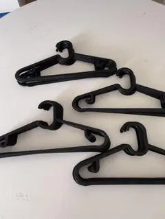 IKEA ハンガー　黒　40本セット　ブラック　スプルッティグ