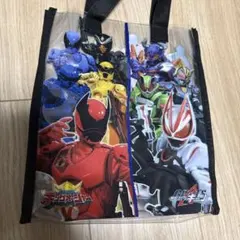 仮面ライダーギーツ　キングオージャー　クリアバッグ
