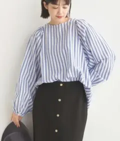 製品洗いコットンブロードボリューム袖ブラウス☆試着のみ☆値下げしました！のサムネイル