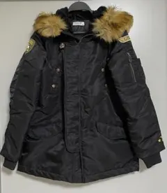 PEANUTS スヌーピー刺繍 ミリタリー ファー付きジャケット ブラック M