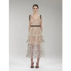 SELF PORTRAIT スターメッシュドレス UK6ワンピース結婚式のサムネイル