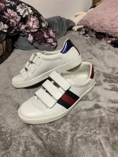 GUCCI ホワイトレザー スニーカー