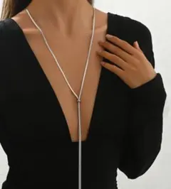 ラリアットネックレス