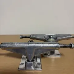 ベンチャートラック v-hollow light 5.2 LO スケボートラック