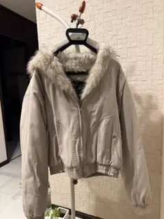 ファー付き フーデッドブルゾン アイボリー