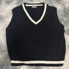 GU ニットベスト