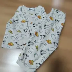 90　miffy パジャマ 牛と食べ物柄