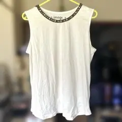 ビジュー付き タンクトップ ホワイト 白 可愛い オシャレ