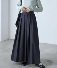 フォルクシー デニム風ロングプリーツスカート