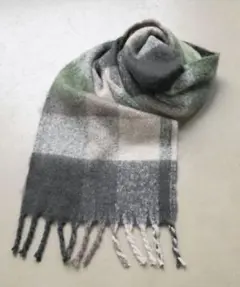 新品未使用　ローリーズファーム　フトフリンジマフラー　グリーン　チェック