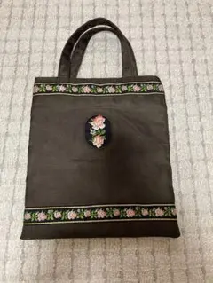 刺繍花柄　手提げバック　茶色