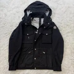 【鑑定済美品】MONCLER SIENNE マウンテンパーカー 2way 黒 0のサムネイル