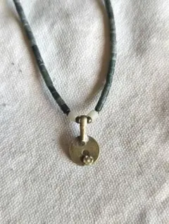 Kuchi Serpenine　ロングネックレス