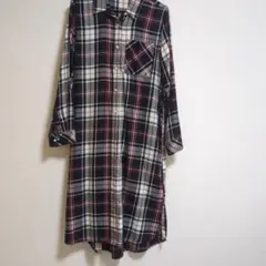 HusHusH長袖 チェック柄 シャツワンピース美品です！のサムネイル
