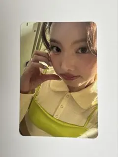 ナヨン fwee 特典トレカ