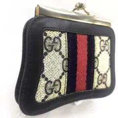 Item thumbnail for item c1e97d2e-70a7-4641-917e-95f8b41adfb1