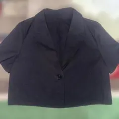 定価の半額！！GU 黒　テーラードジャケット