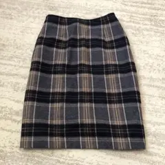 チェック柄　タイトスカート