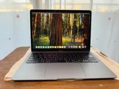 MacBook Air 13インチ　M1チップ　FGN73J/A