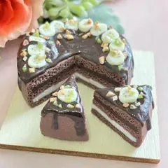 NO.21 バナナとナッツのチョコレートケーキ ミニチュア