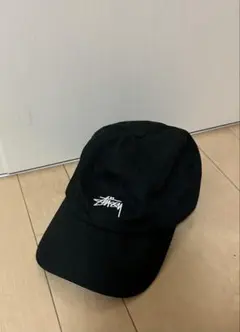 STUSSY ロゴ刺繍 キャップ ブラックのサムネイル