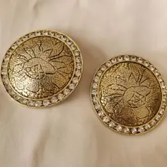 彫刻 イヤリング　古着屋　ゴールド