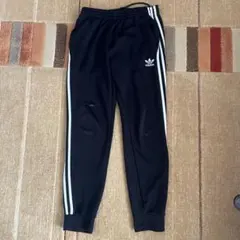 adidasオリジナルス ブラック ジャージ Lサイズ トラックパンツ