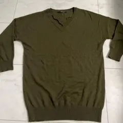 INGNI カーキ Vネック長袖薄手ニット