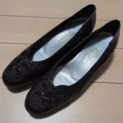 ヨシノヤ　エナメル　革　パンプス　スパンコール　紫　24.5cm