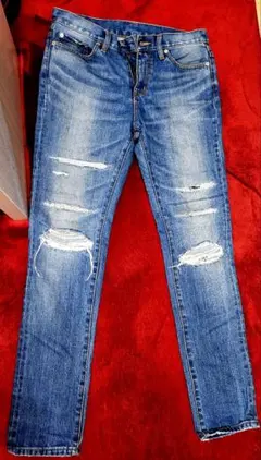 AZUL ダメージスキニーパンツ