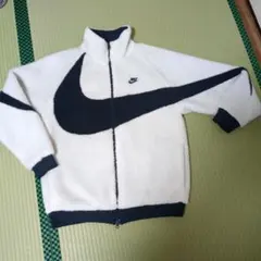 Nike ビッグスウォッシュ　フリースジャケット