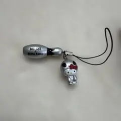 ROUND1 × Hello Kitty 宇宙人キティ ストラップ