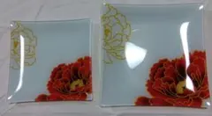 【未使用】花柄の四角い皿セット