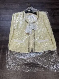 Item thumbnail for item 255b31e8-1fee-490a-bd67-c6c3c86b5c5b