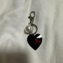 ハート型キーホルダー 星とパール付き