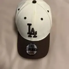 New Era 9FORTY LAキャップ ブラウンホワイト