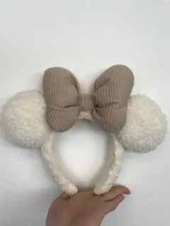 ディズニーカチューシャふわふわ　白　ミニー