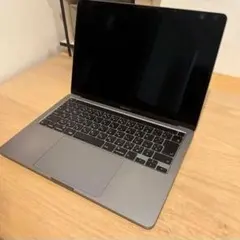 MacBook Pro 2020 i5 16GB 1TB