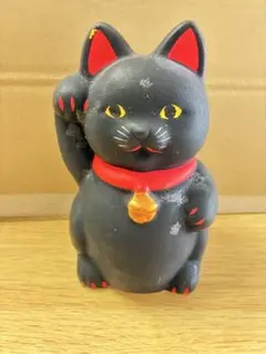 黒猫 招き猫 高さ26㌢ 黒猫 招き猫 高さ26㌢ - メルカリ