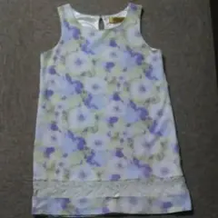 花柄ワンピース