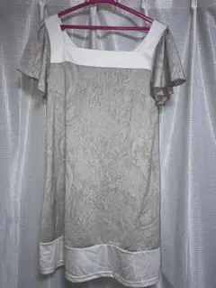 Deux Amour フレアスリーブ ワンピースのサムネイル