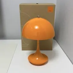 Item thumbnail for item df1b98a9-c7d2-4f01-9543-356186ffe84a