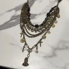 多層チェーンネックレス チャーム付き