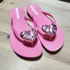 最終値下げ!!Ipanema　ハート サンダル　21cm（BRA31/32）のサムネイル