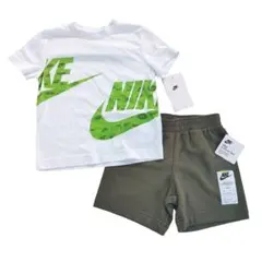 セットアップ　NIKE　キッズ　95cm 半袖シャツ　ショートパンツ　ジャージ
