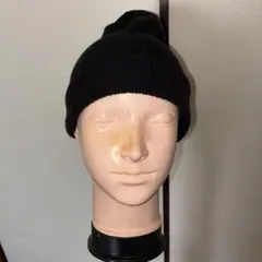 黒いニット帽・ビーニー