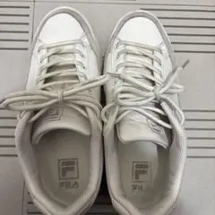 FILA ホワイト 厚底スニーカー
