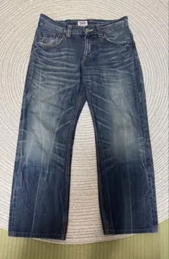 Item thumbnail for item fea7f754-34e4-4942-83b4-baea373b706a